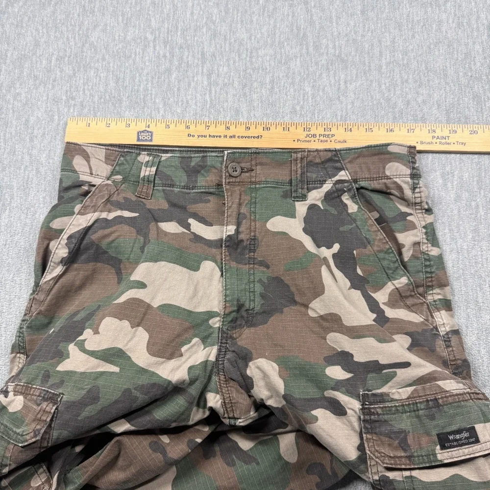Wrangler cargo pants